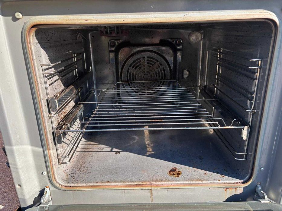 Cuptor electric incorporabil AMICA EB13577S