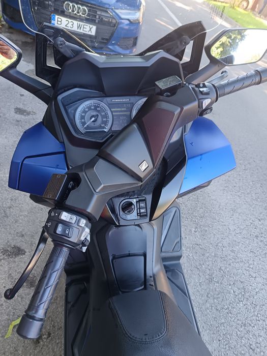 Honda Forza 125,15 cp,