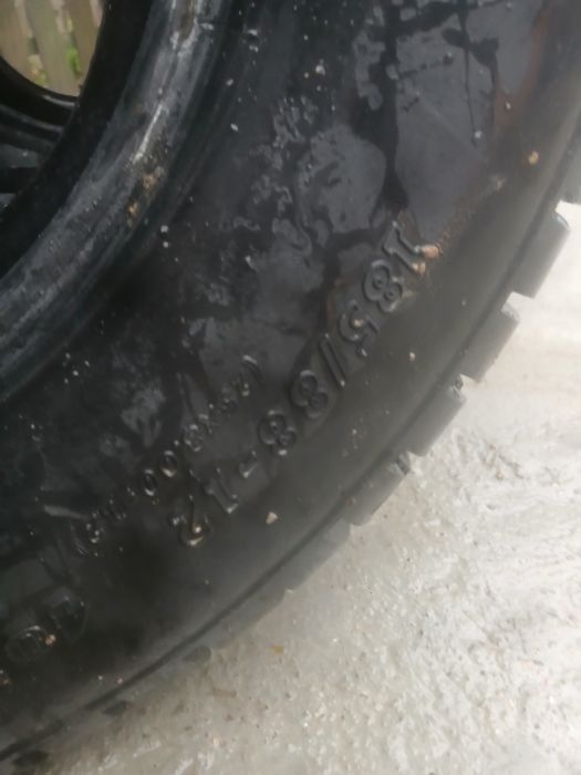 Vând set cauciucuri atv