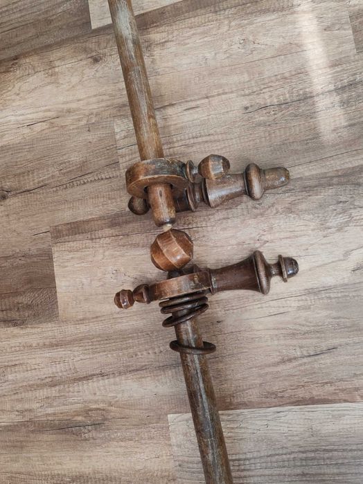 Galerie lemn foarte veche