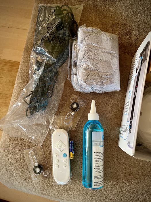 Hobot R3, robot de curățat geamuri, NOU