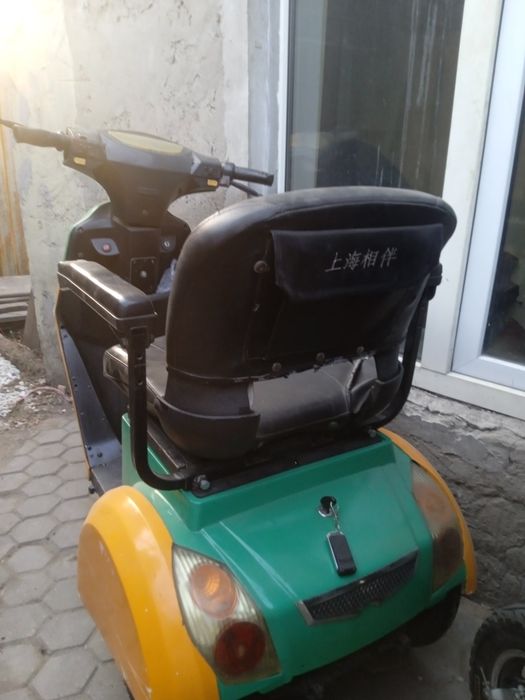 Продам срочно электромопед рабочий