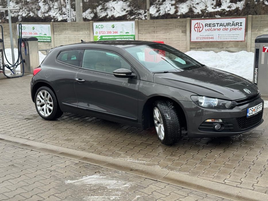 Vand Sirocco sau schimb cu SUV 4x4