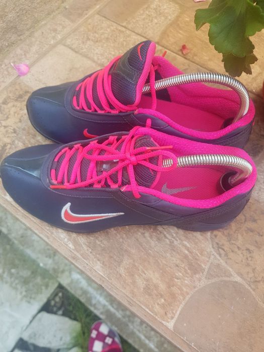 Дамски оригинални маратонки nike и ботуши GiAnni