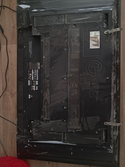 Продам телевизлр lg