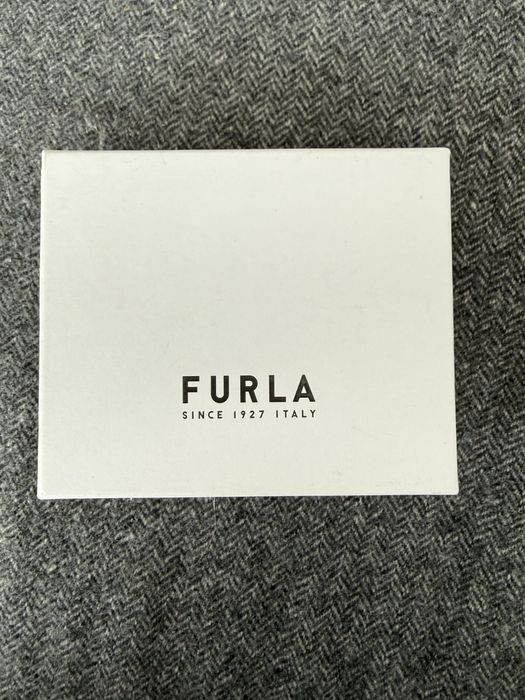 Кардхолдър / портмоне за документи и карти Furla естествена кожа