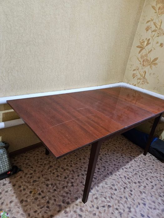 Стол раздвижной советский