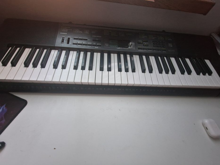 Синтезатор Casio