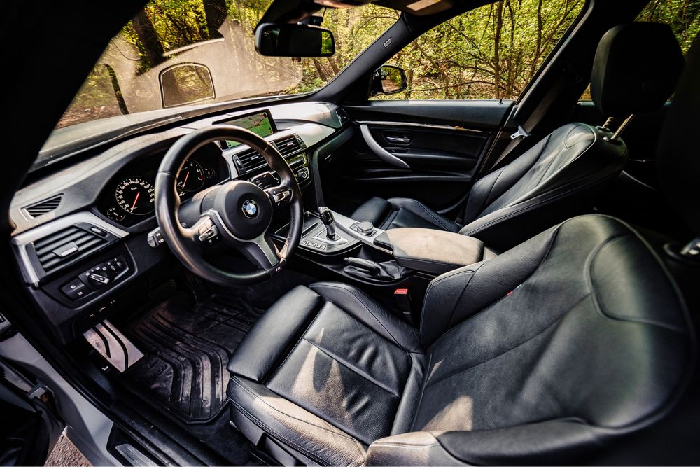 BMW 3 Series 2019 — imagine 2