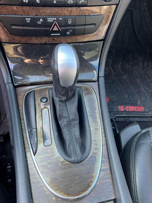 Mercedes E270 CDI W211 2002 На Части