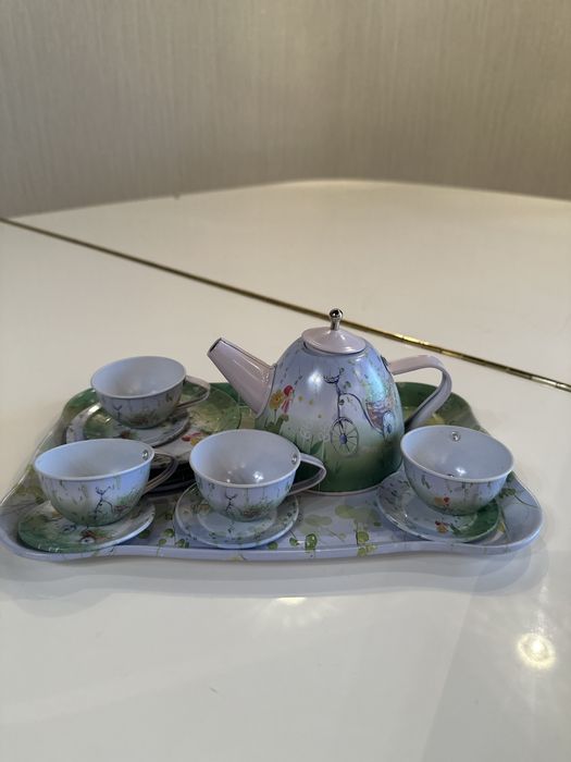 Продам наборы посудок