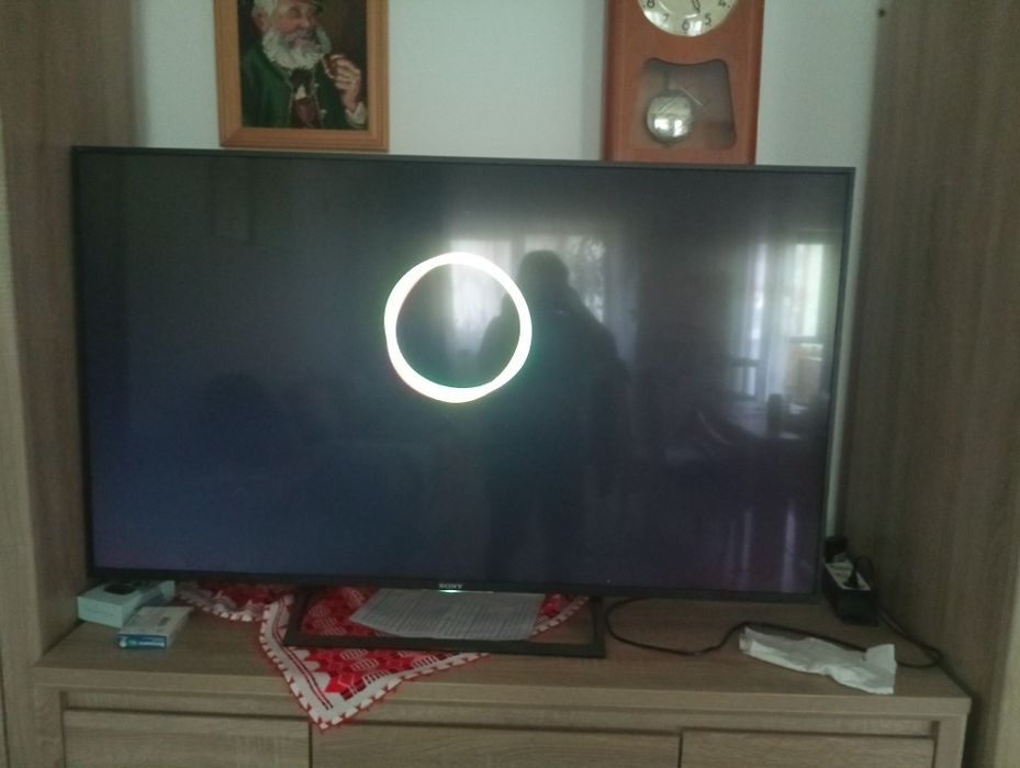 Vând televizor Sony Bravia