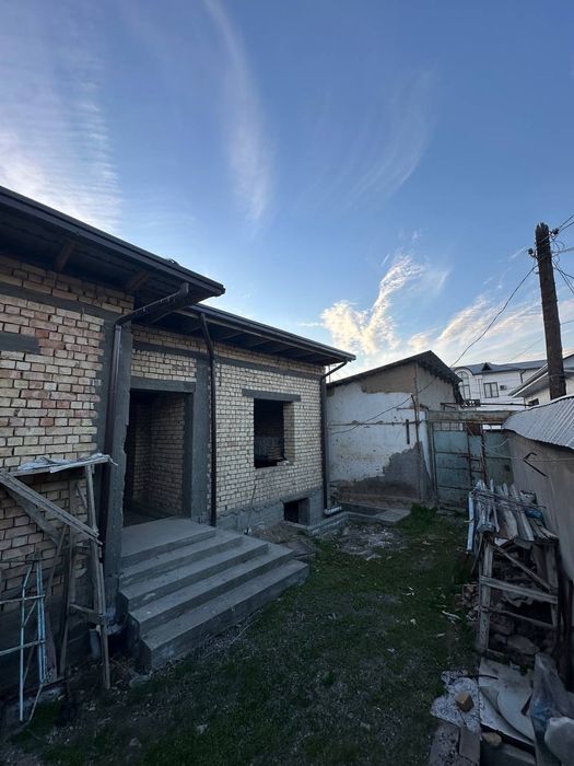 Продается участок с домом ул. Ивлева