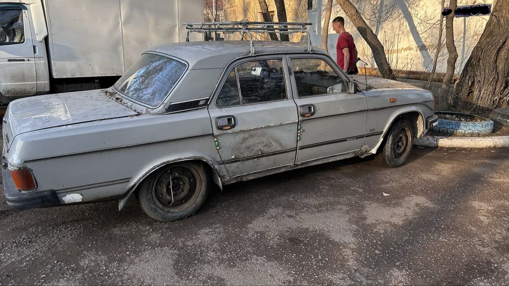 Продаю 2 Волги 600к