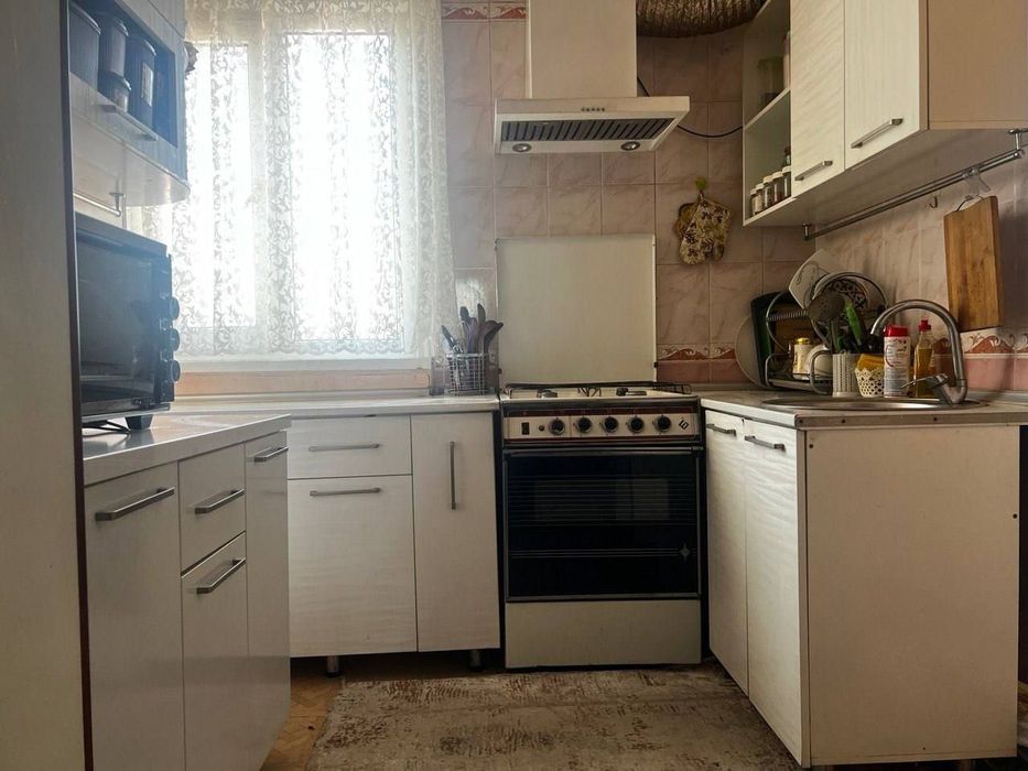 20 квартал,  2-комнатная, 77-серия