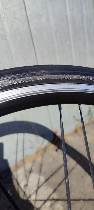 Vnd bicicleta curseră