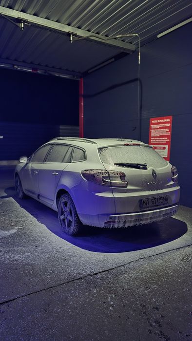 Vând renault megane 3 1.9