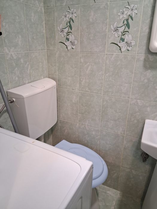 Garsoniera vizavi de chimic