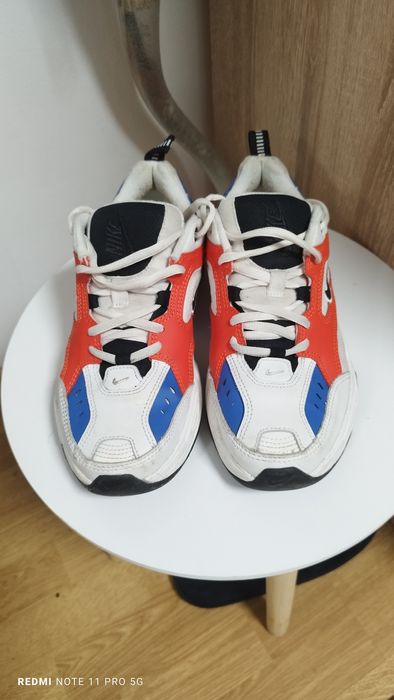 Adidași  Nike  38
