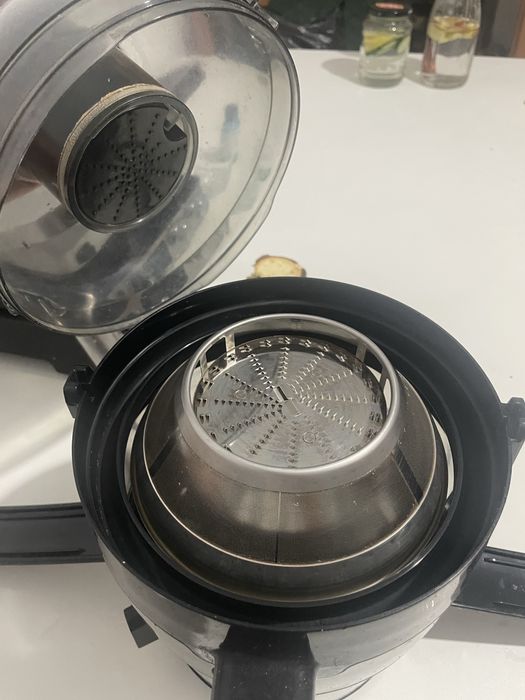 Соковыжималка Philips