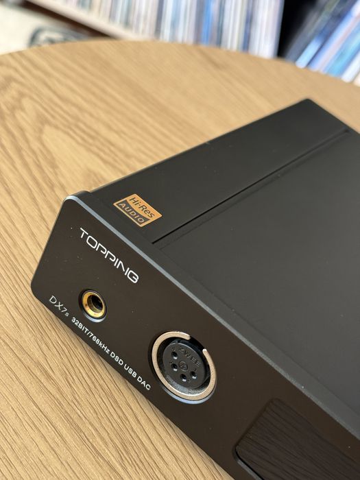 DAC Topping DX7s  si Căști Hi Fi Bowers Wilkins P7