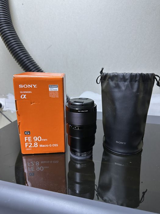 Обектив Sony FE 90mm f/2.8 Macro G OSS