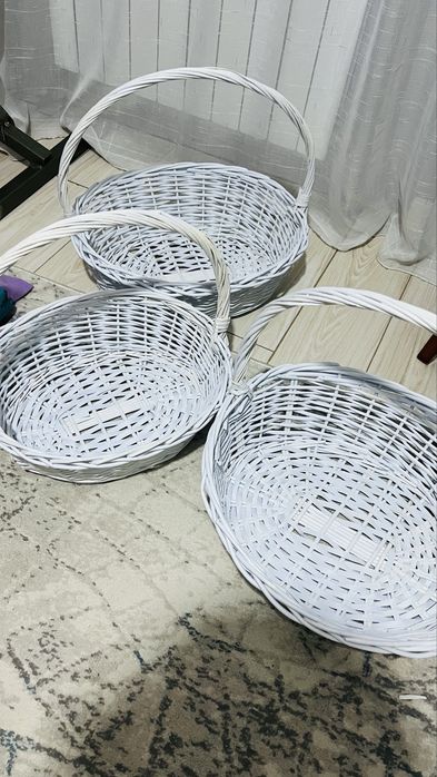 Продам корзины белые качественные из под цветов