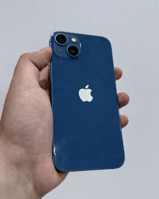 Продам Iphone 13 (256gb)