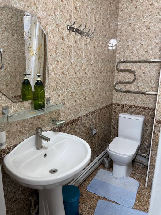 Шахристансий 2 - Комнатная. квартира Сдаю