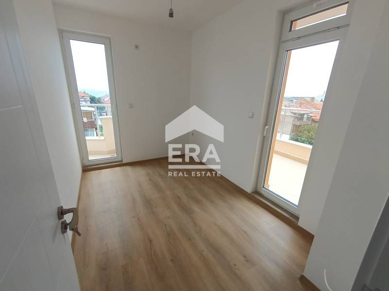Продава се Двустаен апартамент в Поморие - 58 кв.м за 1638 €/кв.м - Снимка #8
