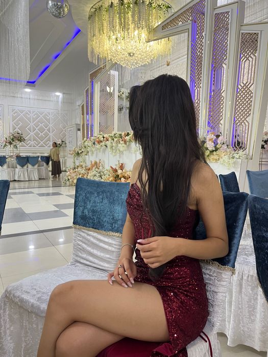 Платье вечернее красное