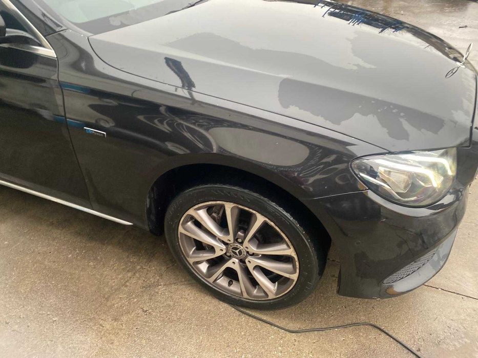 dezmembrez mercedes E class W213/far w213/ bara fata w213