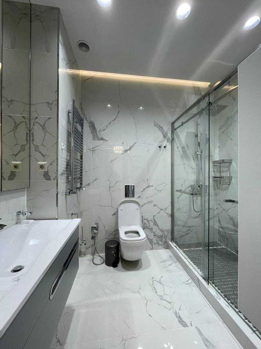 V4940 ПРОДАЕТСЯ 4/5/8  ЖК Gardens новостройка