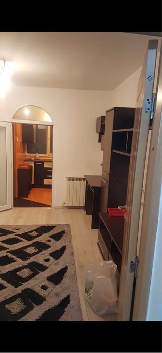 Inchirez / Vand Garsoniera  32 mp2 etaj 7