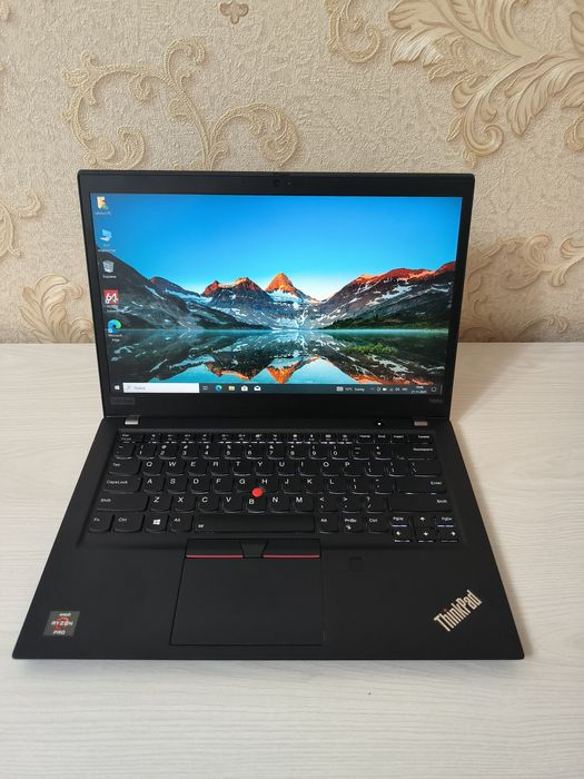 Lenovo Thinkpad T495s