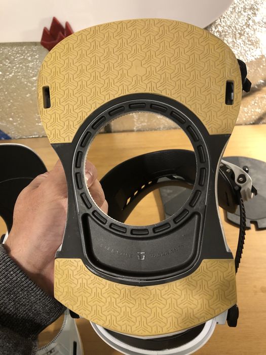 Сноуборд апарати Union Atlas Pro L