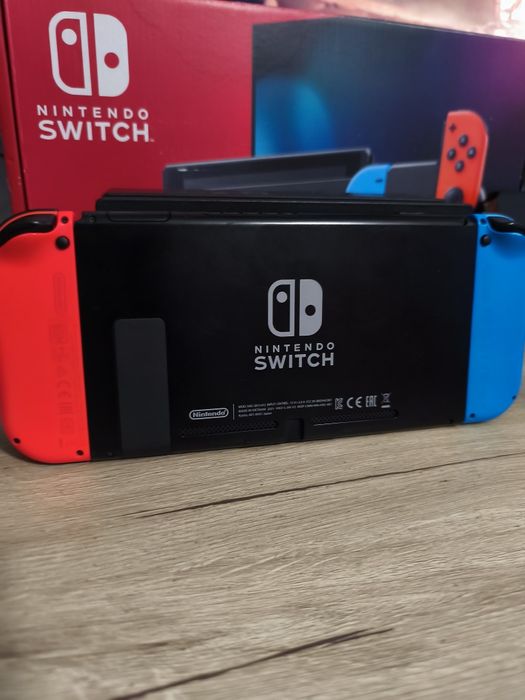 Nintendo Switch в добро състояние