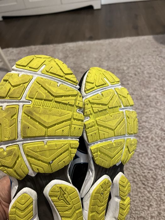 Mizuno Wave Ultima 9-оригинални маратонки