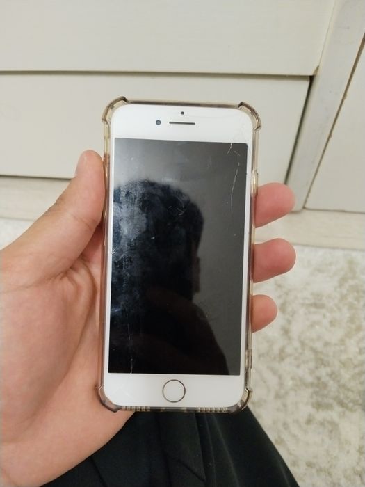 Айфон 7 на запчасти