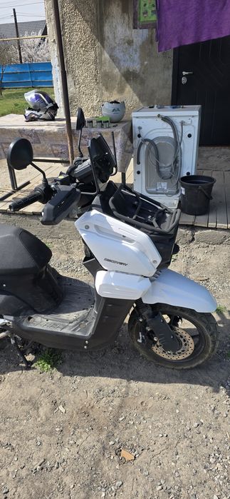 Продам мопед танк