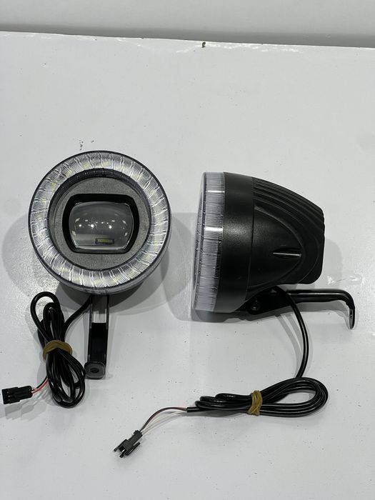 Drongo monster va boshqa skuterlar uchun old fara