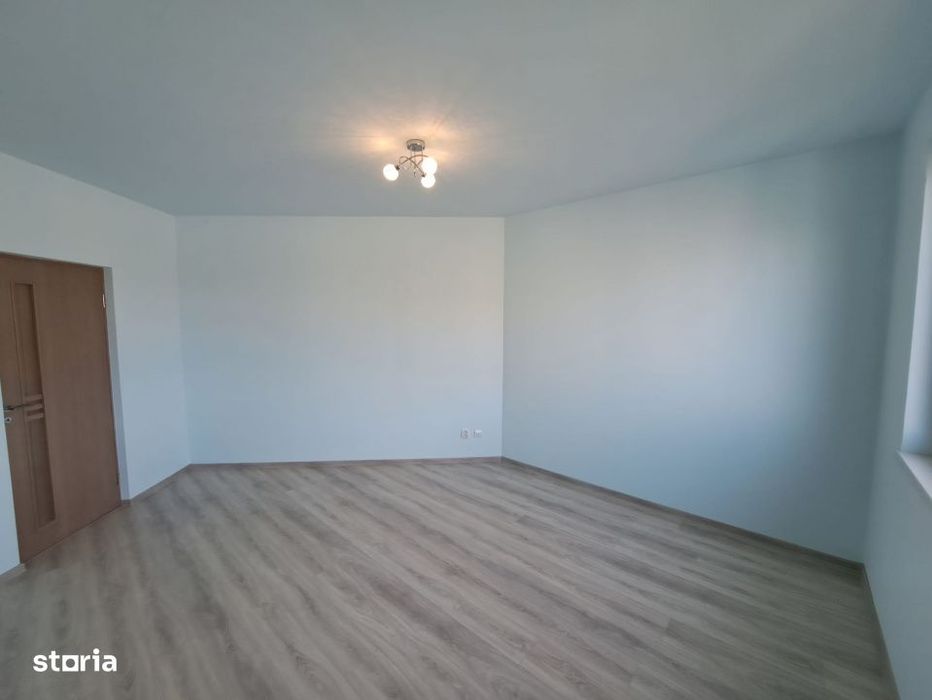 Apartament cu 3 camere, zona Vivo, Floresti