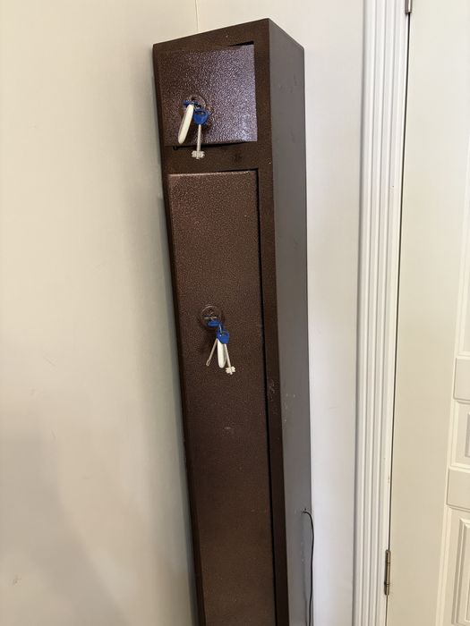 Продам сейф в отличном состоянии