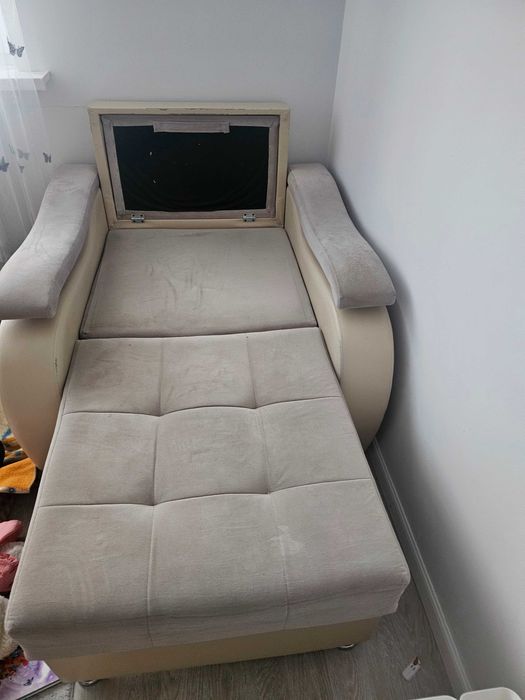 Отдам раздвижное кресло