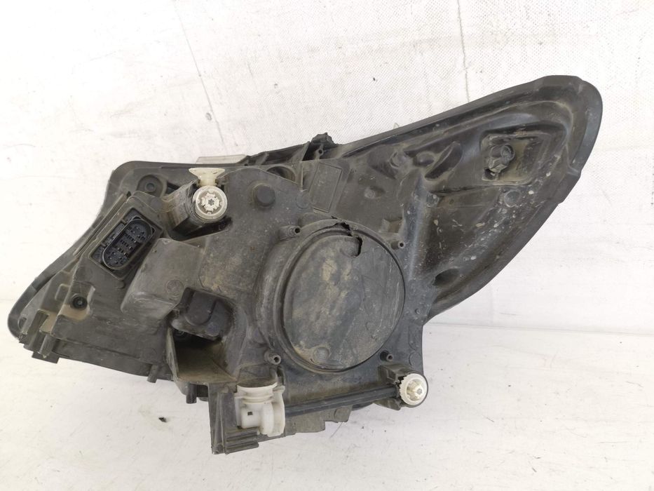 Фар Дясно Пълен Лед Мерцедес-Бенц В-Клас W447 [ - ] Оригинален Повреде