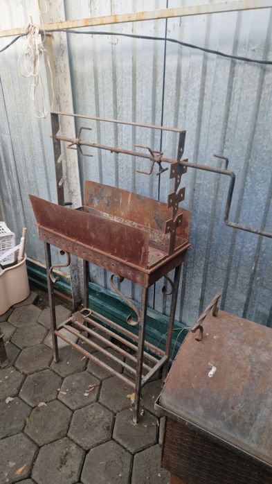 Мангал, коктальница, вертель