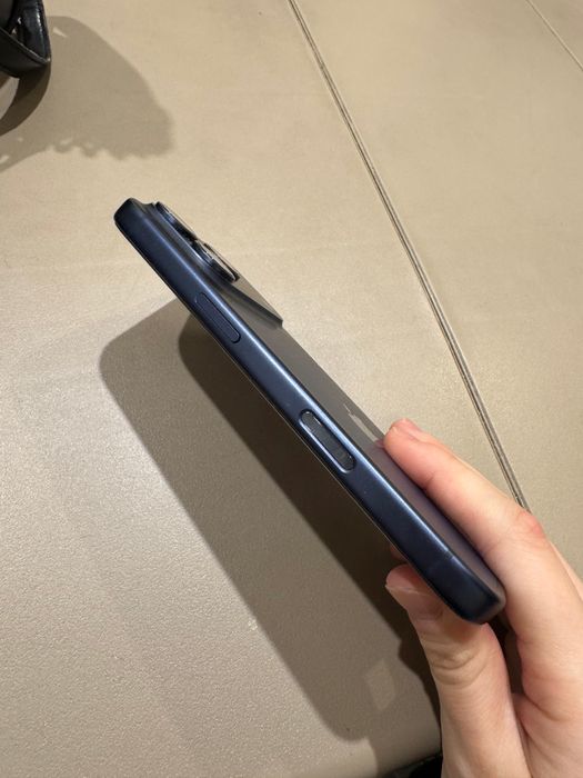 Iphone 17 pro,512gb,100% аккумулятор