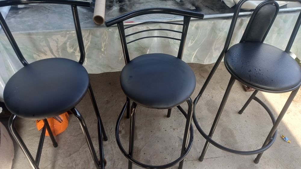 Барные стулья 3шт все по 5500т