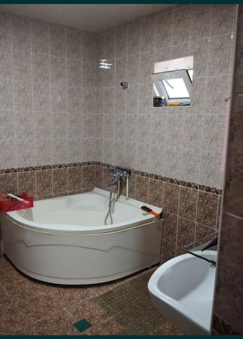 СРОЧНО: Уй сотилади!