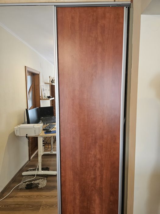 Colantare mobilă bucătărie și uși/dulapuri cu folie decorativă – Cluj